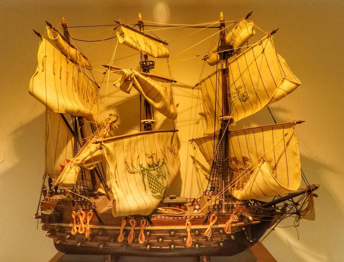 Spanish Galleon Inn