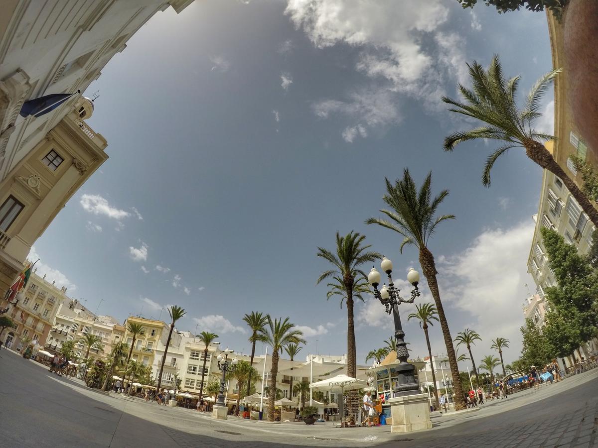 Inn Spanish Galleon Cadiz